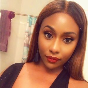 Meet your Posher, Natasha